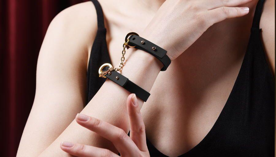 Браслеты-наручники Leather Thin Bracelets
