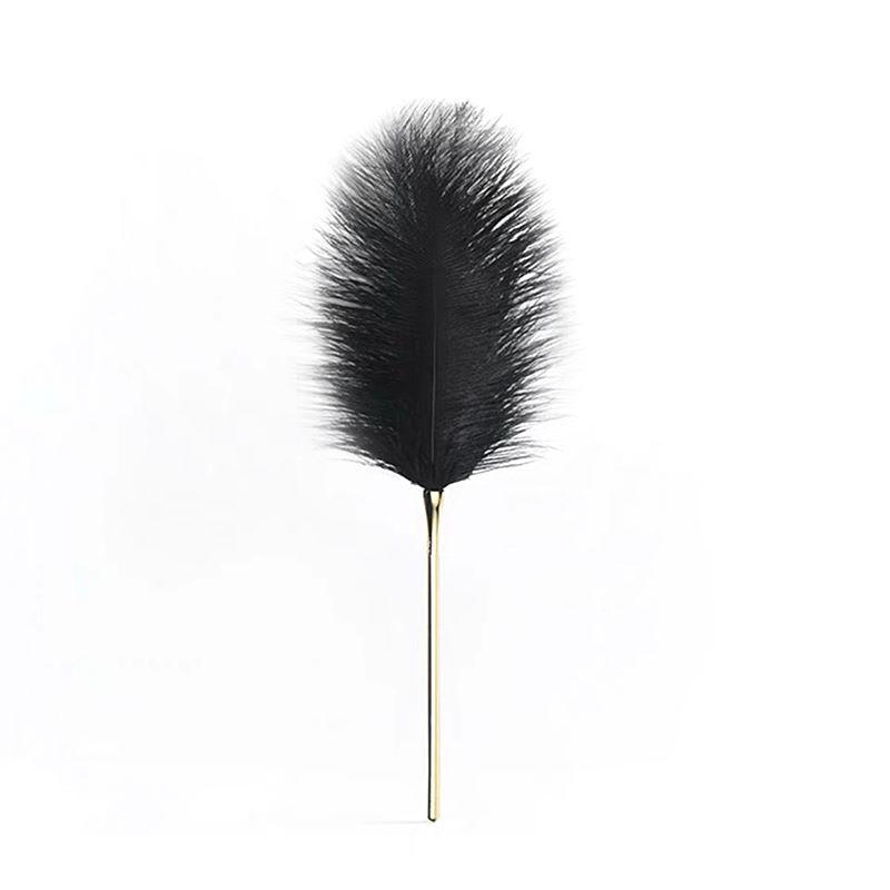 Палочка с перьями Feather tickler