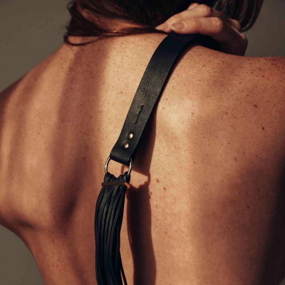 Флоггер с кисточками Tassel Flogger