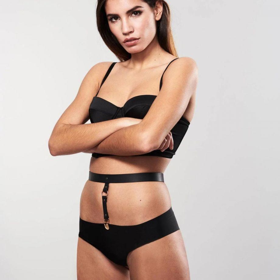 Lingerie and stocking belt комплект: поясок и подвязки