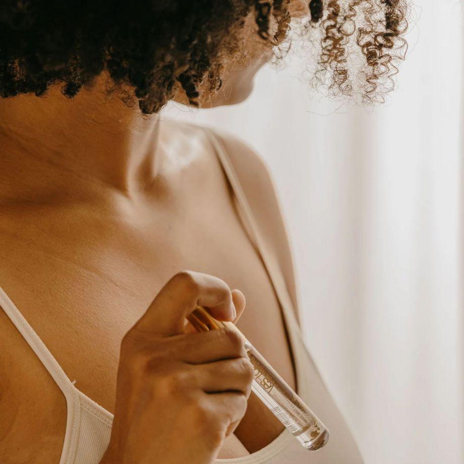 Парфюмерная вода для зоны бикини Yesforlov "INTIMATE MIST"